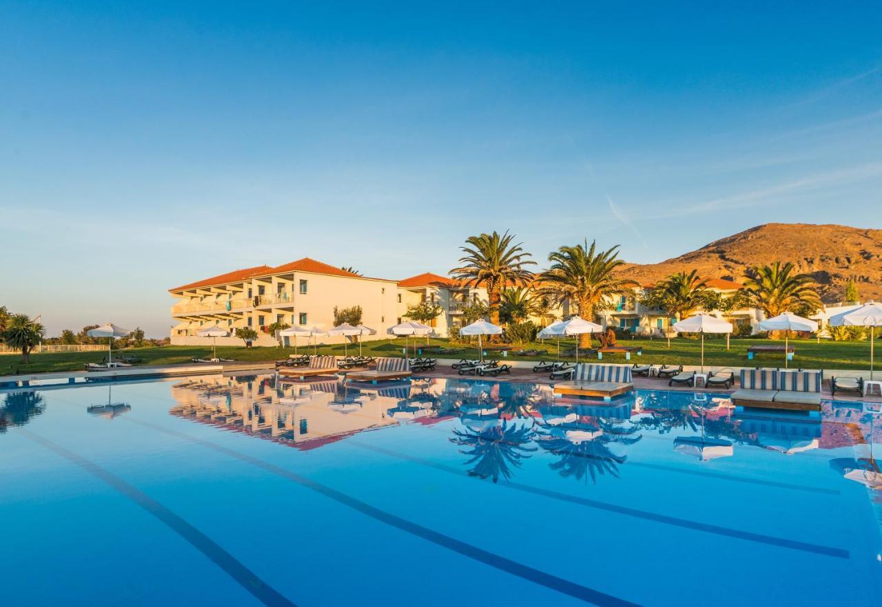Aeolian Village Beach Resort Скала-Эресу Экстерьер фото