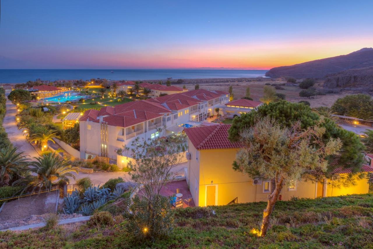 Aeolian Village Beach Resort Скала-Эресу Экстерьер фото