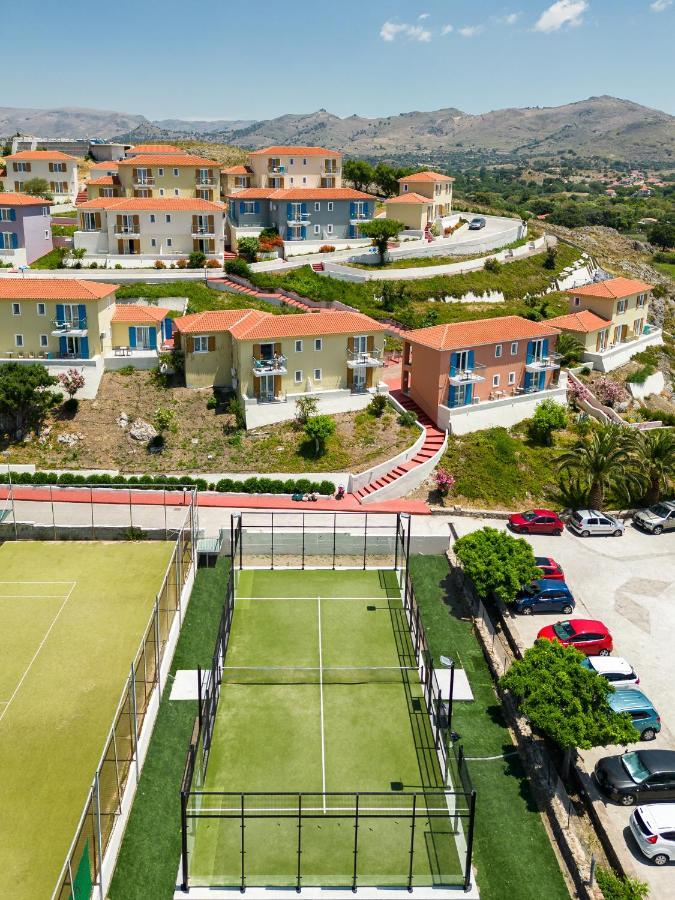 Aeolian Village Beach Resort Скала-Эресу Экстерьер фото